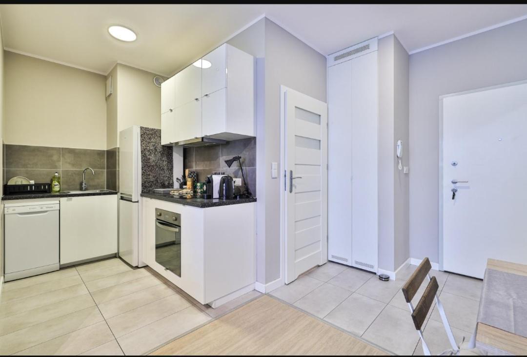 Airport Apartament Bokserska Warsaw Luaran gambar